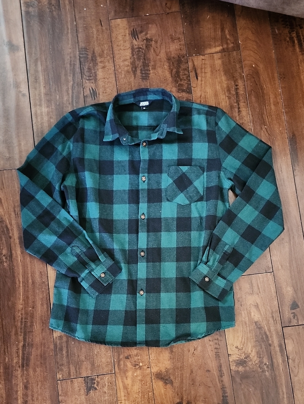 3/$15! Boys Size 14 Green and Black Plaid Button-Up Shirt